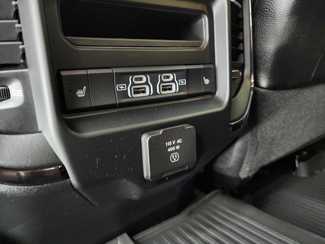 Photo of 2022 Pearl White RAM 2500