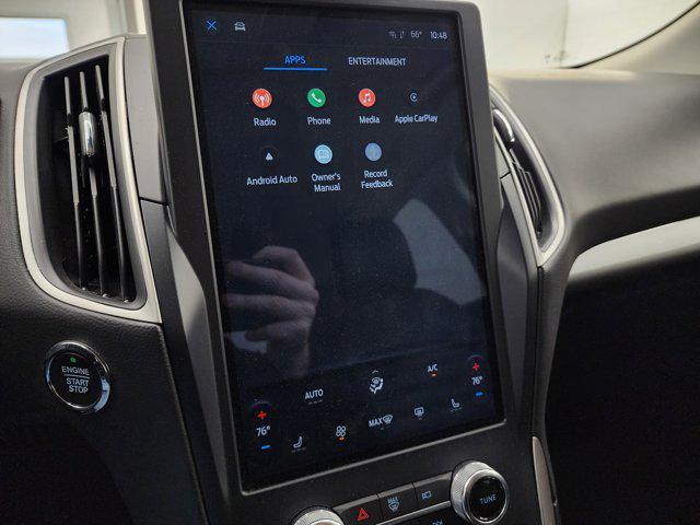 Photo of 2024 Iconic Silver Metallic Ford Edge
