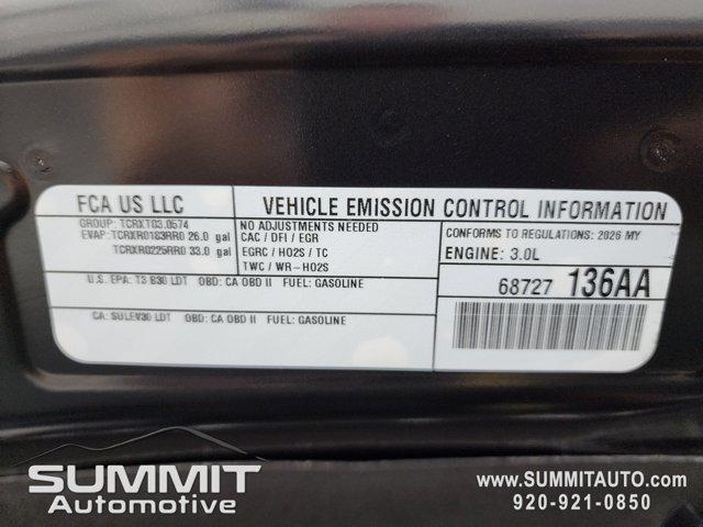 Photo of 2026 Diamond Black Crystal Pearlcoat RAM 1500