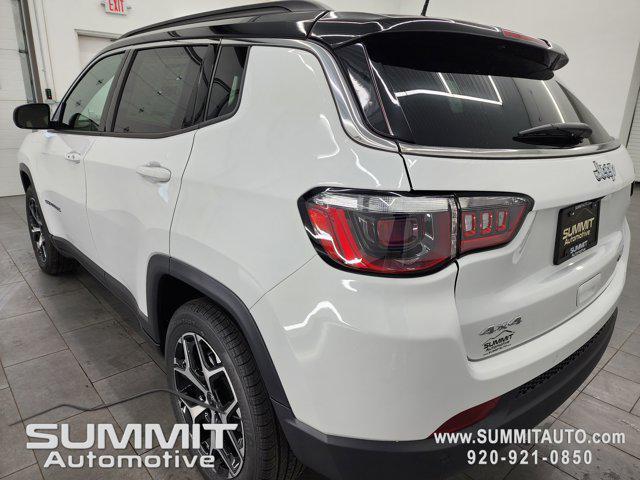 Photo of 2025 Bright White Clearcoat Jeep Compass