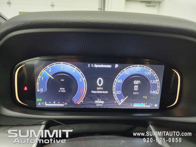 Photo of 2025 Diamond Black Crystal Pearlcoat Jeep Wagoneer