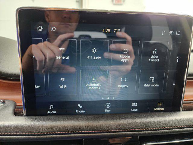 Photo of 2020 Red Carpet Metallic Tinted Clearcoat Lincoln Aviator