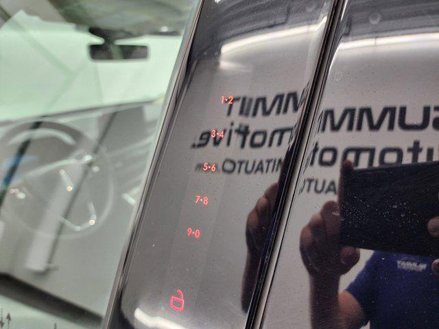 Photo of 2020 Red Carpet Metallic Tinted Clearcoat Lincoln Aviator