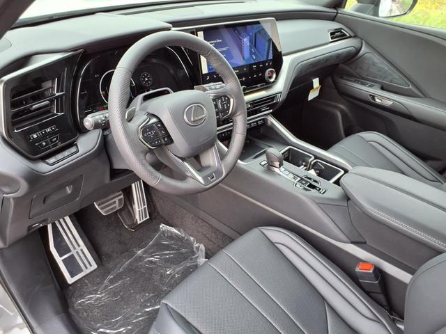 Photo of 2025 Incognito Lexus TX 500h