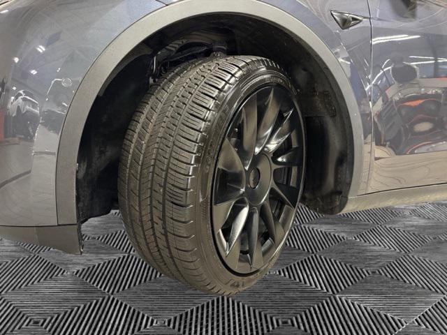 Photo of 2021 Midnight Silver Metallic Tesla Model Y