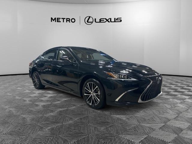 2024 Lexus Es 250