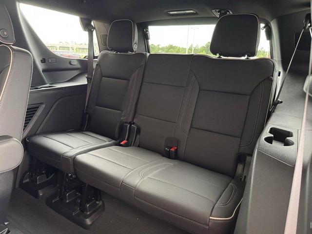 Photo of 2025 White Chevrolet Tahoe