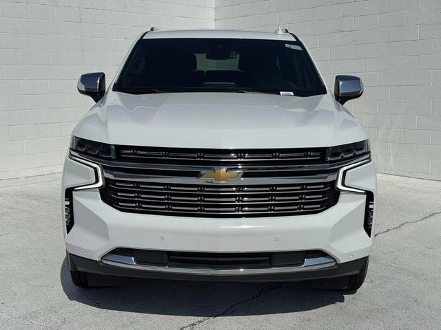 Photo of 2023 White Chevrolet Suburban