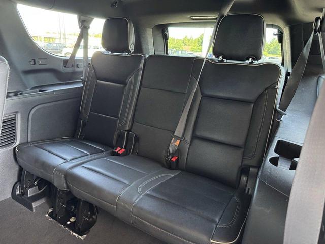Photo of 2023 White Chevrolet Suburban