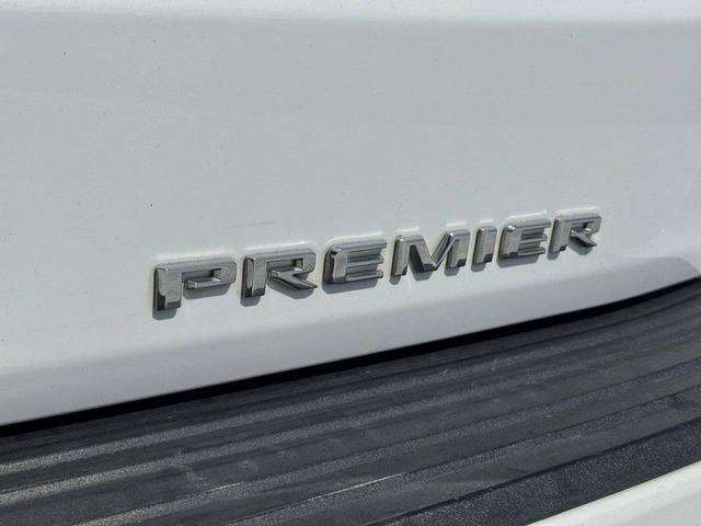 Photo of 2023 White Chevrolet Suburban