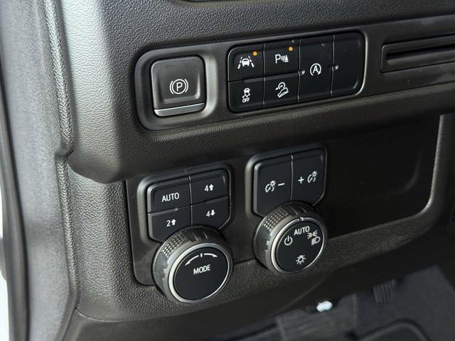 Photo of 2023 White Chevrolet Suburban