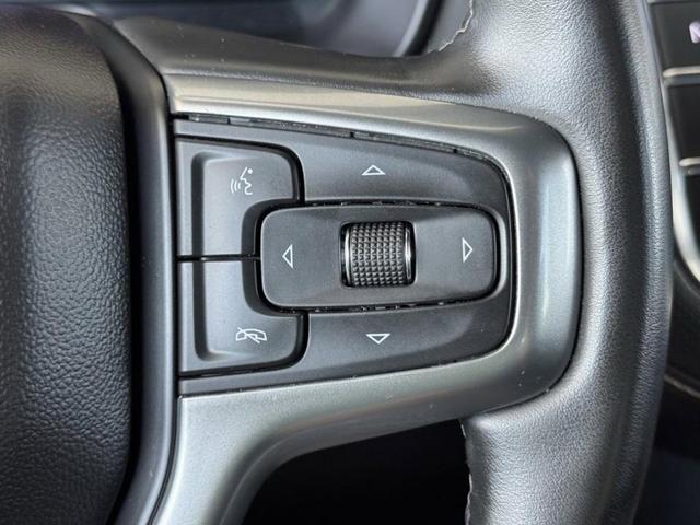 Photo of 2023 White Chevrolet Suburban