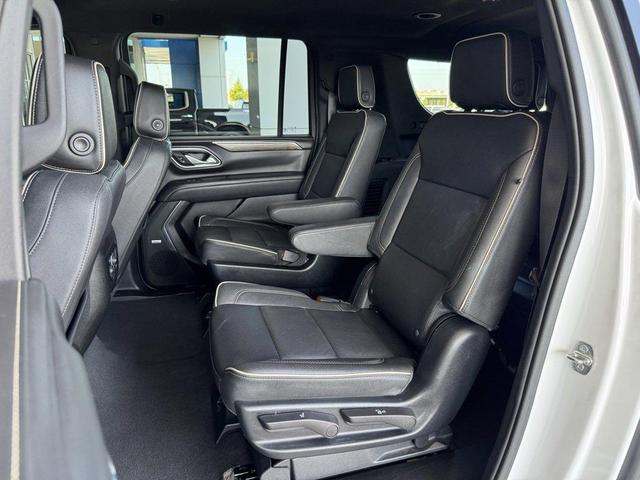 Photo of 2023 White Chevrolet Suburban