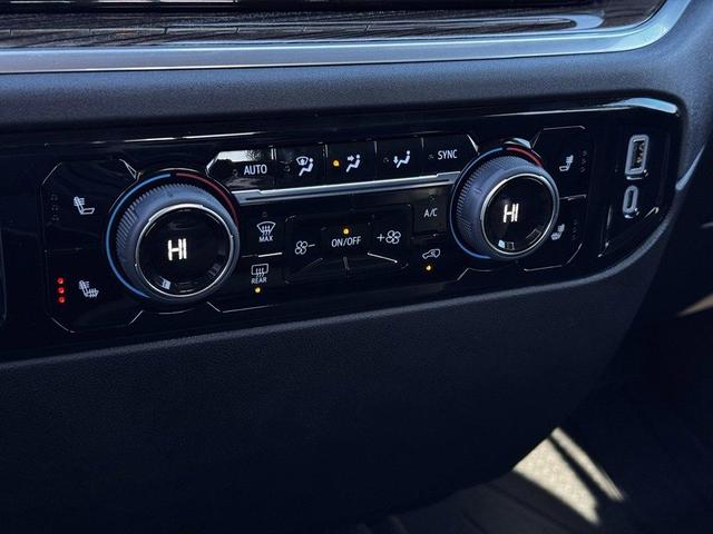 Photo of 2025 White Chevrolet Silverado 1500