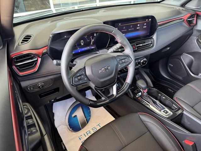 Photo of 2025 Gray Chevrolet Trailblazer