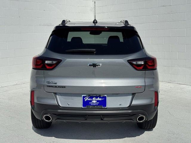 Photo of 2025 Gray Chevrolet Trailblazer