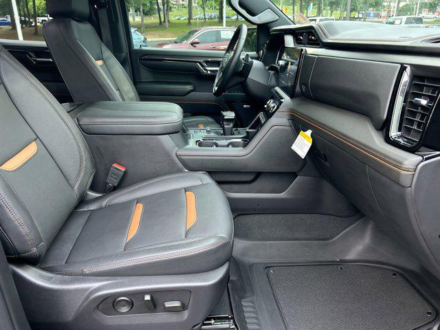 Photo of 2024 Onyx Black GMC Sierra 1500