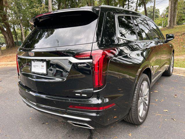 Photo of 2022 Stellar Black Metallic Cadillac XT6