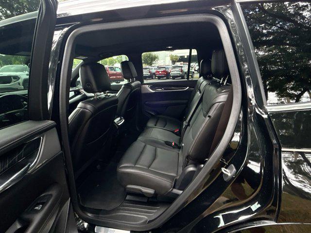Photo of 2022 Stellar Black Metallic Cadillac XT6