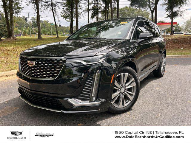 Photo of 2022 Stellar Black Metallic Cadillac XT6