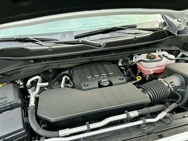 Photo of 2024 Summit White Chevrolet Silverado 1500