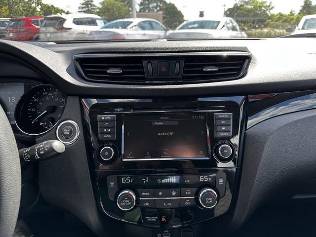 Photo of 2020 Scarlet Ember Tintcoat Nissan Rogue Sport