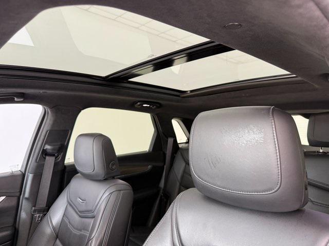 Photo of 2018 Stellar Black Metallic Cadillac XT5