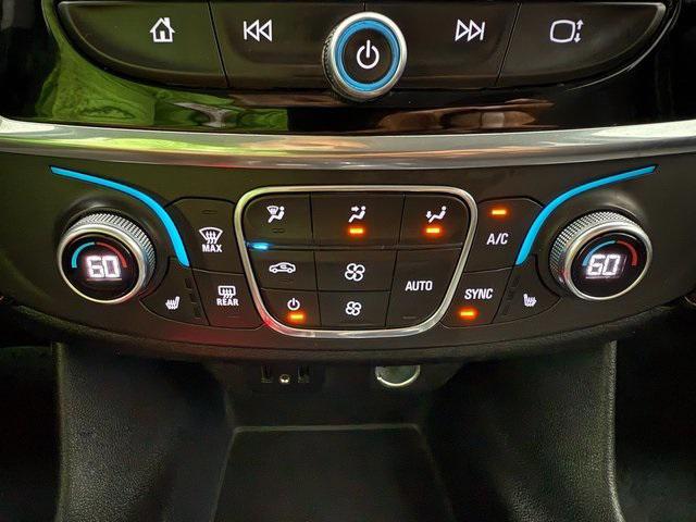 Photo of 2018 Pepperdust Metallic Chevrolet Traverse