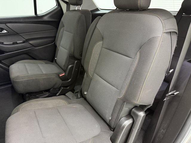 Photo of 2018 Pepperdust Metallic Chevrolet Traverse