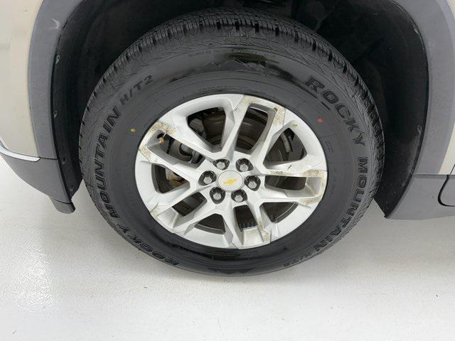 Photo of 2018 Pepperdust Metallic Chevrolet Traverse