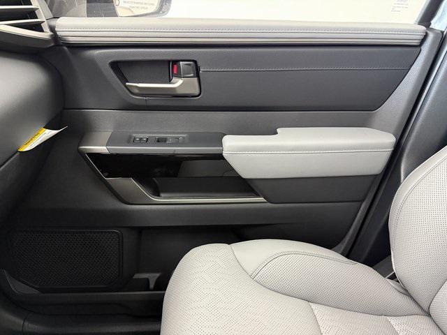 Photo of 2025 Magnetic Gray Metallic Toyota Tundra Hybrid