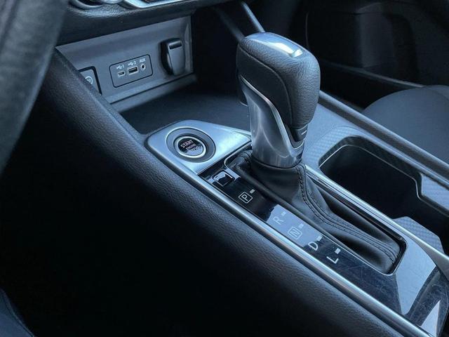 Photo of 2024 Super Black Nissan Sentra