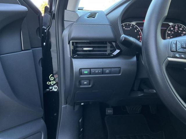 Photo of 2024 Super Black Nissan Sentra