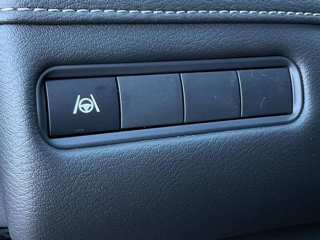 Photo of 2025 Super Black Nissan Armada