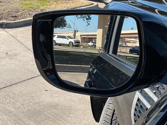 Photo of 2025 Super Black Nissan Armada