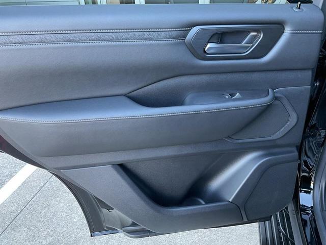 Photo of 2025 Super Black Nissan Armada