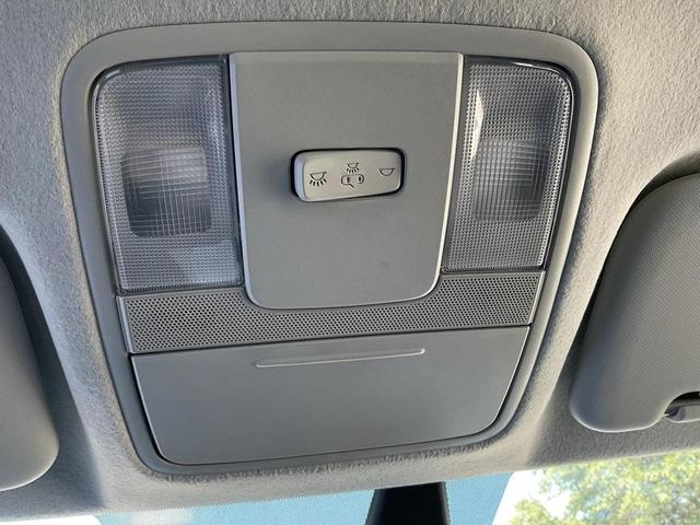 Photo of 2024 Snow White Pearl Kia Forte