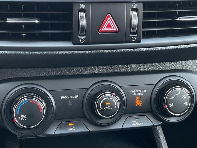 Photo of 2024 Snow White Pearl Kia Forte