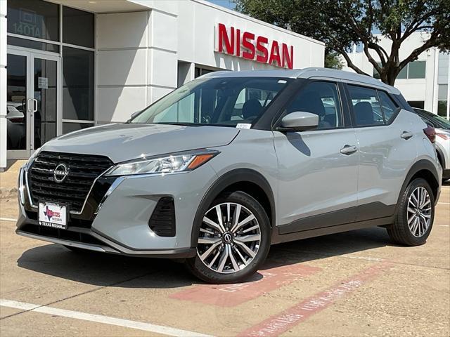 Photo of 2024 Gray Nissan Kicks