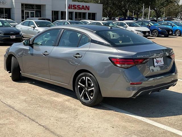 Photo of 2024 Gun Metallic Nissan Sentra