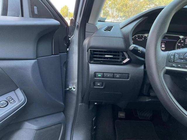 Photo of 2024 Gun Metallic Nissan Sentra