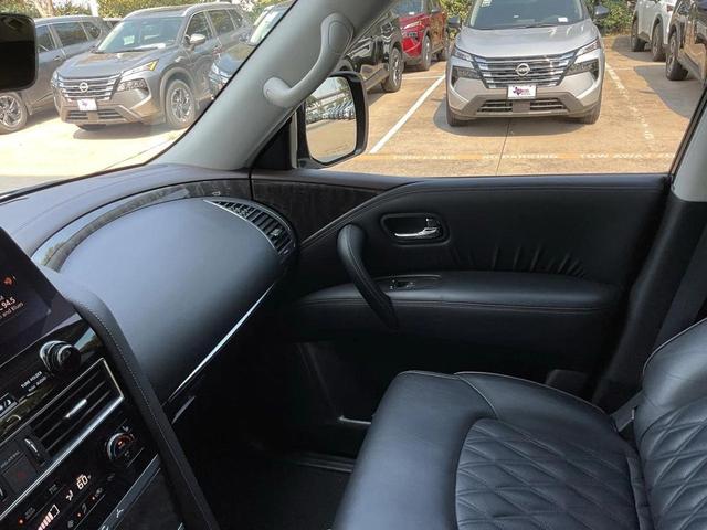 Photo of 2023 Aspen White Tricoat Nissan Armada