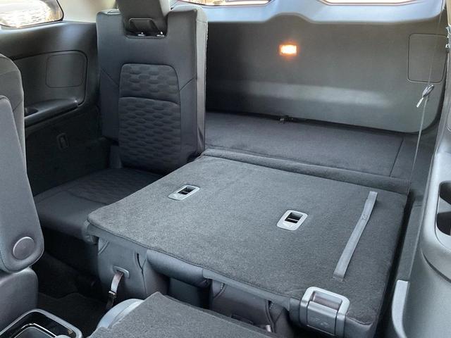 Photo of 2025 Super Black Nissan Pathfinder