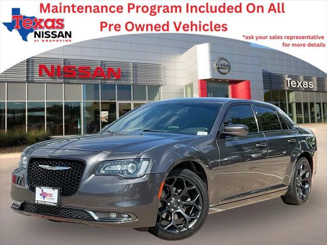 2019 Chrysler 300