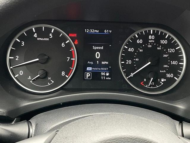 Photo of 2025 KH3 Super Blac Nissan Sentra