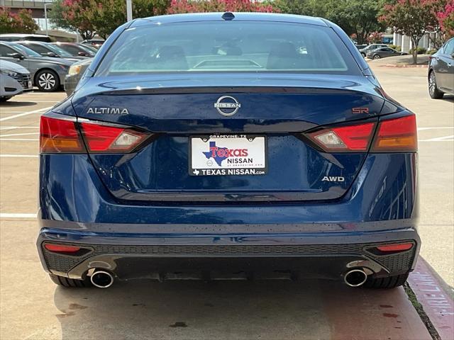 Photo of 2024 Deep Blue Pearl Nissan Altima