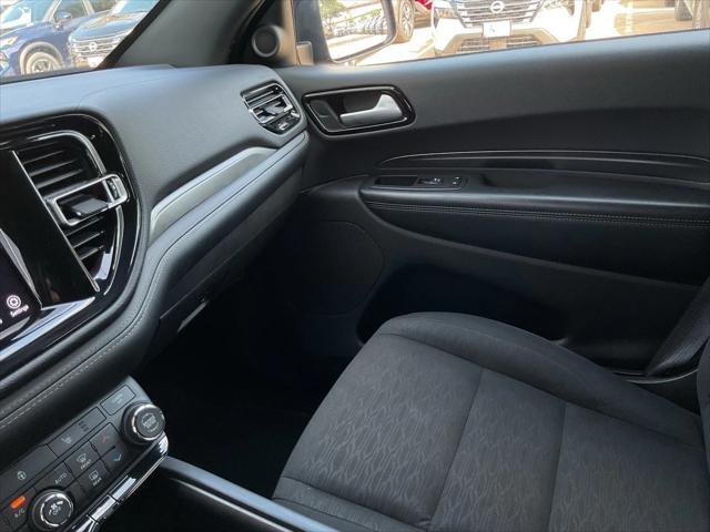 Photo of 2023 Octane Red Pearlcoat Dodge Durango