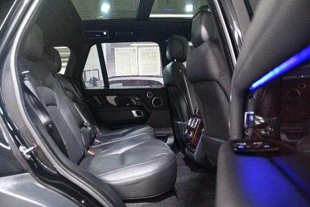 Photo of 2022 Black Land Rover Range Rover