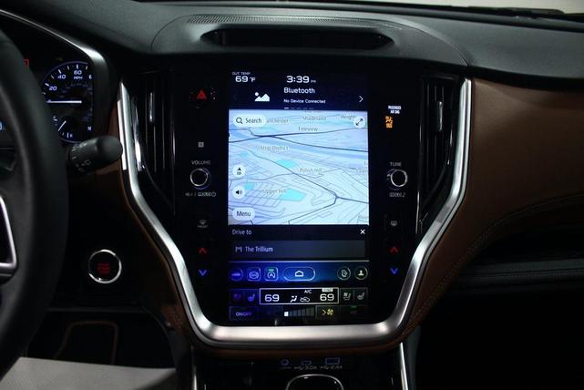 Photo of 2024 Crystal Black Silica Subaru Outback