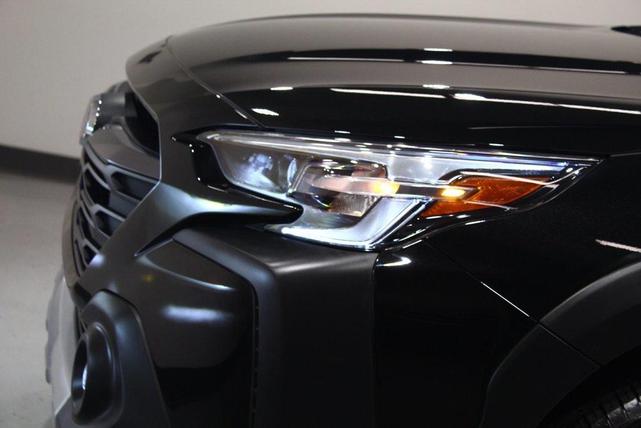Photo of 2024 Crystal Black Silica Subaru Outback